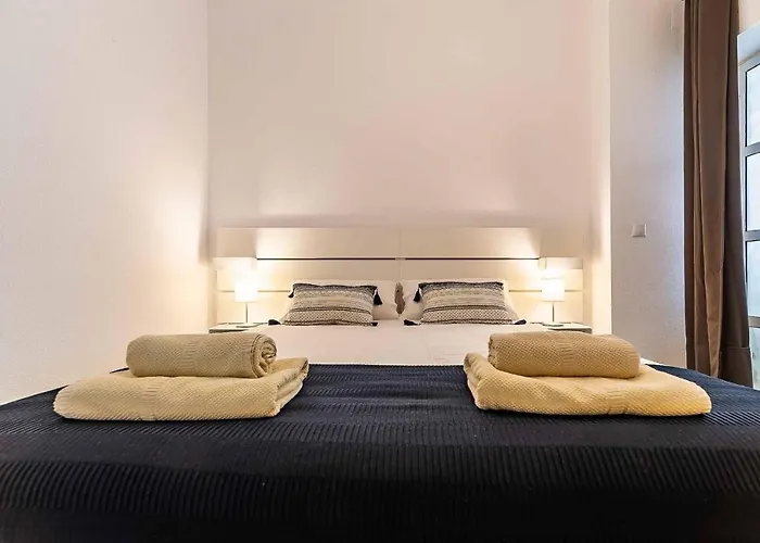 Sur Suites Castillo